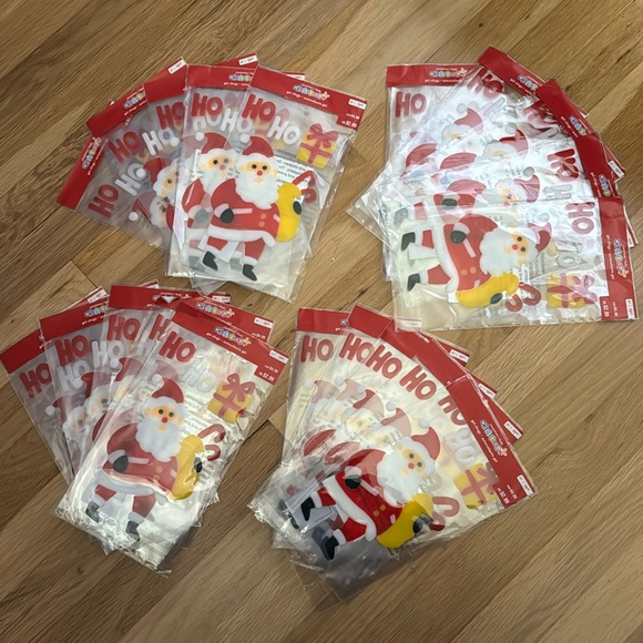 Brand New - Set of 20 - Santa Gel Clings - Picture 1 of 4
